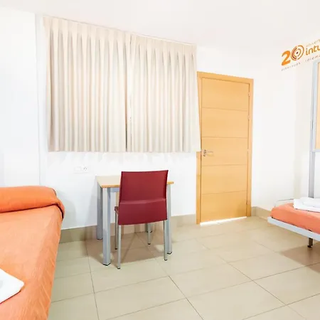 Inturjoven Хостел