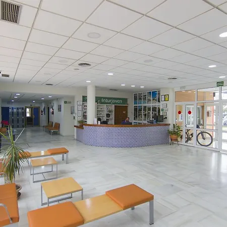 Auberge de jeunesse Inturjoven *